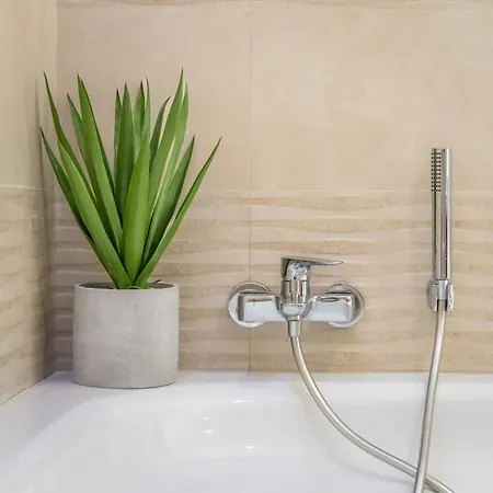 Modern 3 Bedrooms Penthouse With A Breathtaking Valletta View 公寓