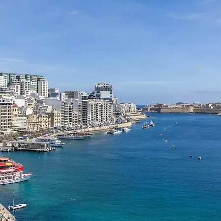Modern 3 Bedrooms Penthouse With A Breathtaking Valletta View Sliema