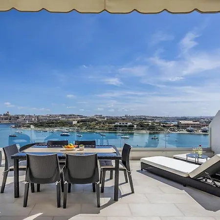 Apartment Modern 3 Bedrooms Penthouse With A Breathtaking Valletta View Sliema