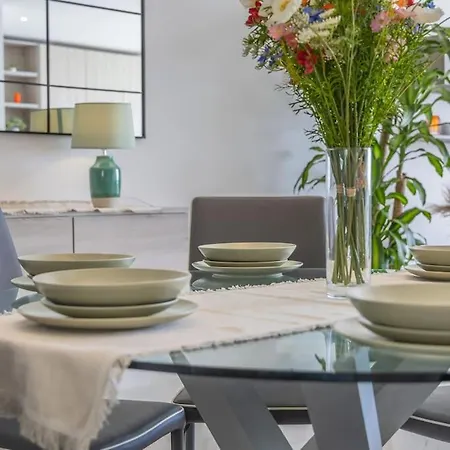 Modern 3 Bedrooms Penthouse With A Breathtaking Valletta View Appartement Sliema