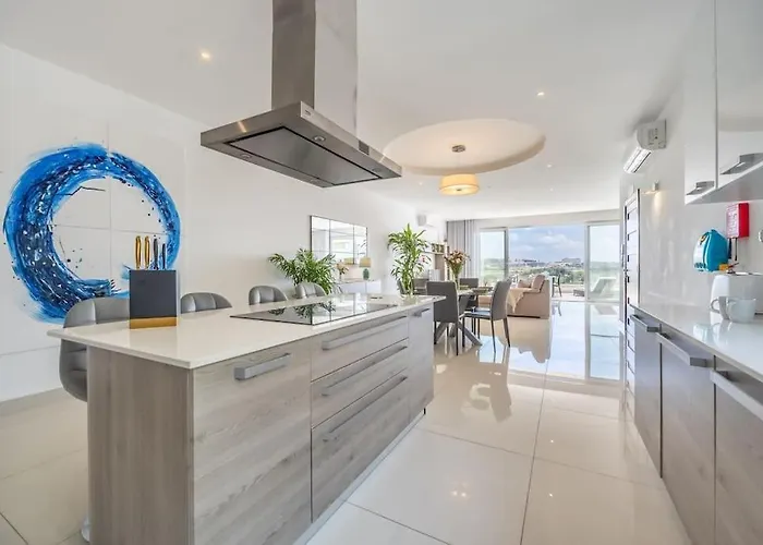 Modern 3 Bedrooms Penthouse With A Breathtaking Valletta View Διαμέρισμα Σλιέμα