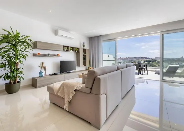 Διαμέρισμα Modern 3 Bedrooms Penthouse With A Breathtaking Valletta View *