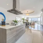 Modern 3 Bedrooms Penthouse With A Breathtaking Valletta View Appartamento Sliema